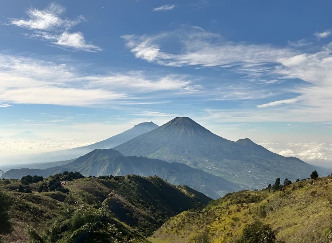 Hero Background Mount Ijen